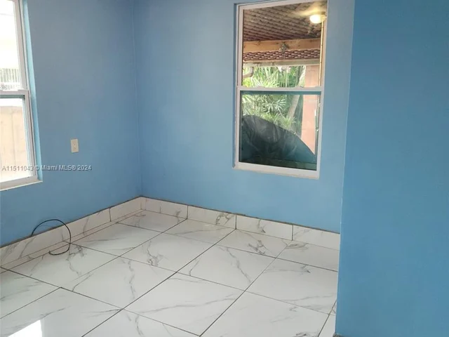 1024 N 24th Ave, Hollywood FL 33020