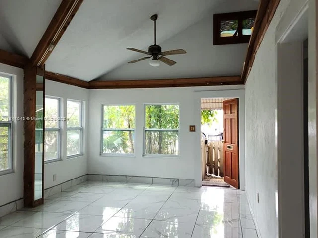 1024 N 24th Ave, Hollywood FL 33020