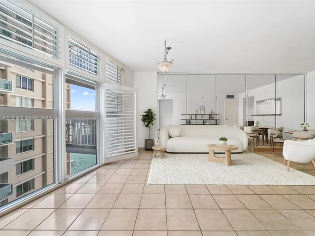 1228 West Ave # 713, Miami Beach FL 33139