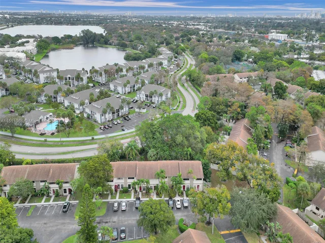 3062 S Oakland Forest Dr # 209, Oakland Park FL 33309