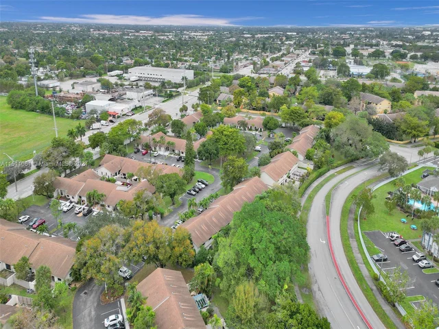 3062 S Oakland Forest Dr # 209, Oakland Park FL 33309