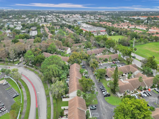 3062 S Oakland Forest Dr # 209, Oakland Park FL 33309