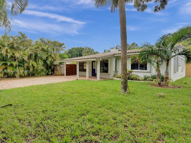 1705 SW 13th Ct, Fort Lauderdale FL 33312