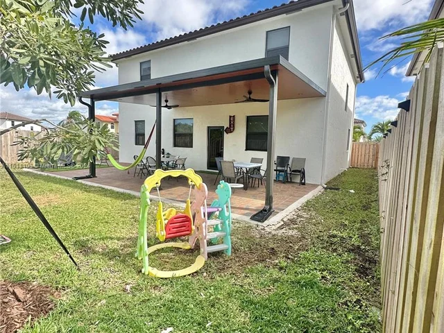 24242 SW 119th Pl, Homestead FL 33032