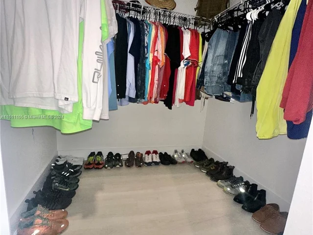 24242 SW 119th Pl, Homestead FL 33032