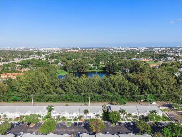 4974 SW 31st Ter # 4974, Hollywood FL 33312