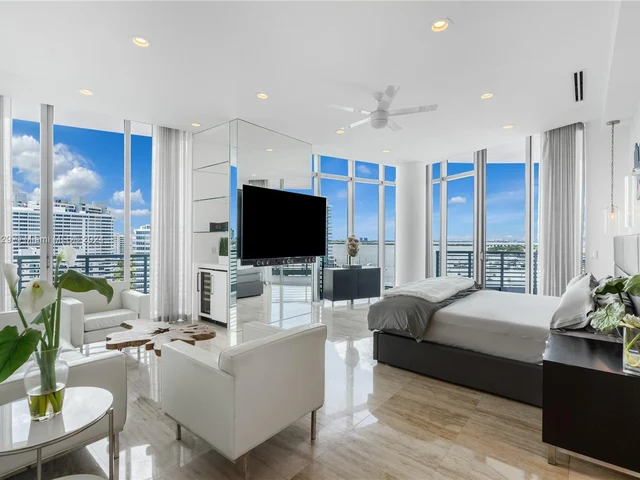 1445 16th St # 1, Miami Beach FL 33139