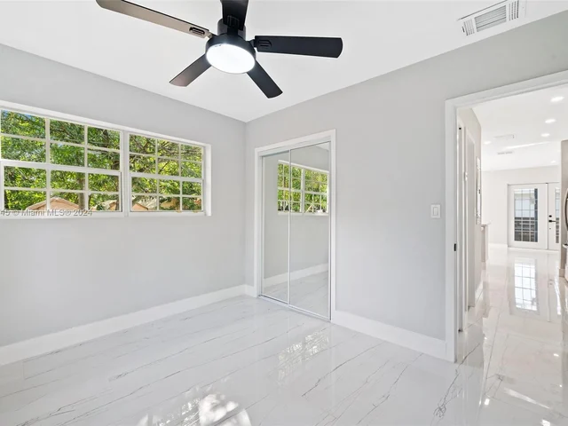 1006 NW 14th Ct, Fort Lauderdale FL 33311