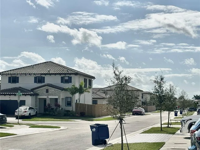 24242 SW 119th Pl # 24242, Homestead FL 33032