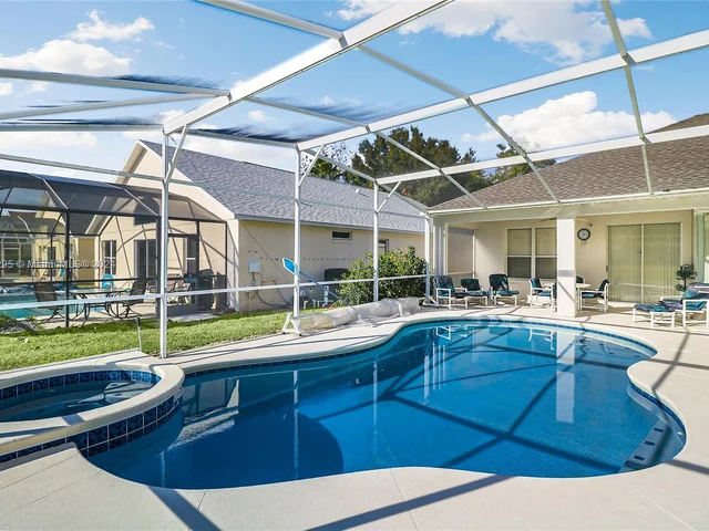 344 Grosvenor Loop, Davenport FL 33897