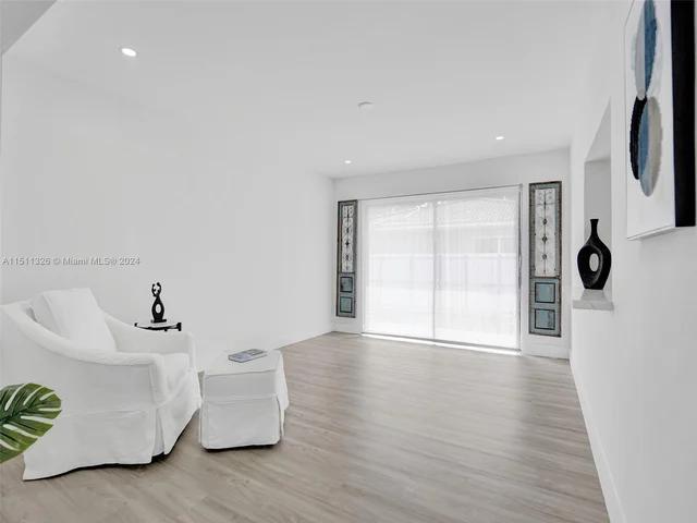 845 Ludlam Dr, Miami Springs FL 33166