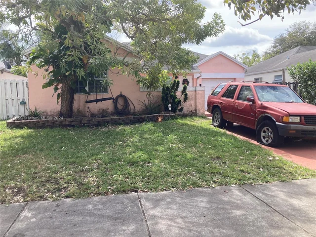 3060 NW 203rd Ter, Miami Gardens FL 33056