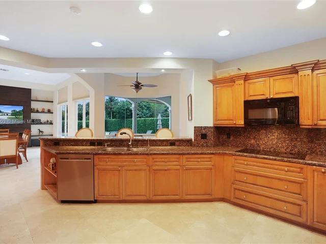 11242 SW 25th Ct, Davie FL 33325