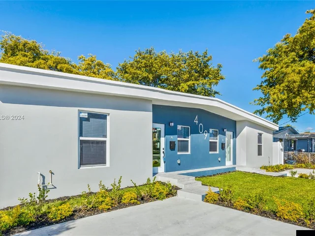 409 NW 4th Ave # A, Hallandale Beach FL 33009