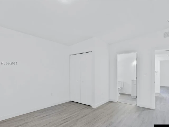 409 NW 4th Ave # A, Hallandale Beach FL 33009