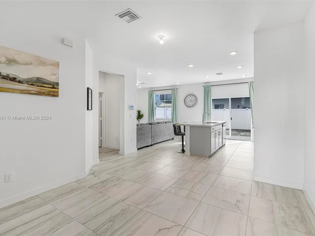 786 SE 18th St # 0, Homestead FL 33034