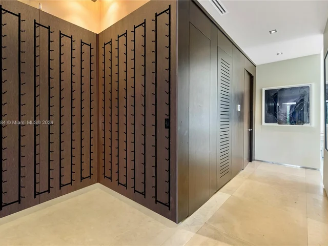 9407 E Broadview Dr, Bay Harbor Islands FL 33154