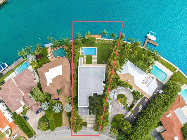 9407 E Broadview Dr, Bay Harbor Islands FL 33154
