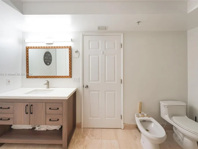 1800 Sunset Harbour Dr # 803, Miami Beach FL 33139