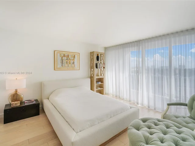 1800 Sunset Harbour Dr # 803, Miami Beach FL 33139