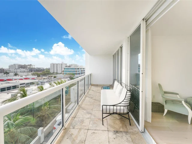 1800 Sunset Harbour Dr # 803, Miami Beach FL 33139
