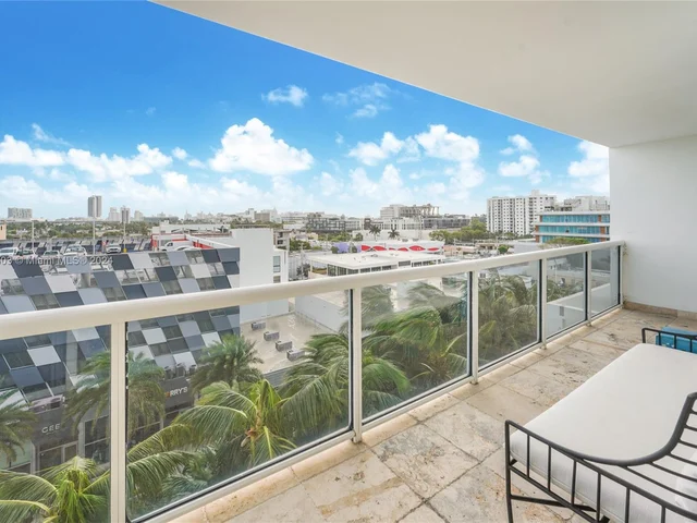 1800 Sunset Harbour Dr # 803, Miami Beach FL 33139