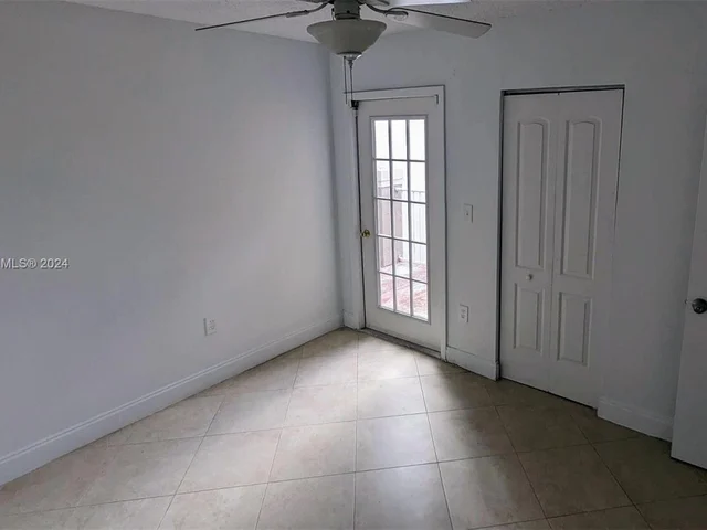 16011 SW 87th Ter, Miami FL 33193