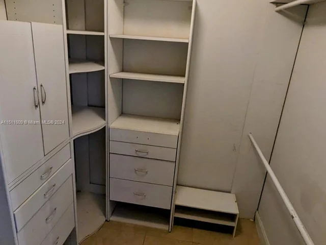 16011 SW 87th Ter, Miami FL 33193