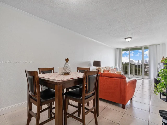 616 NW 26th Ave # 504, Miami FL 33125