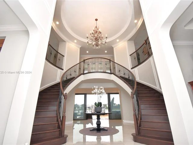 9015 Vista Way, Parkland FL 33076