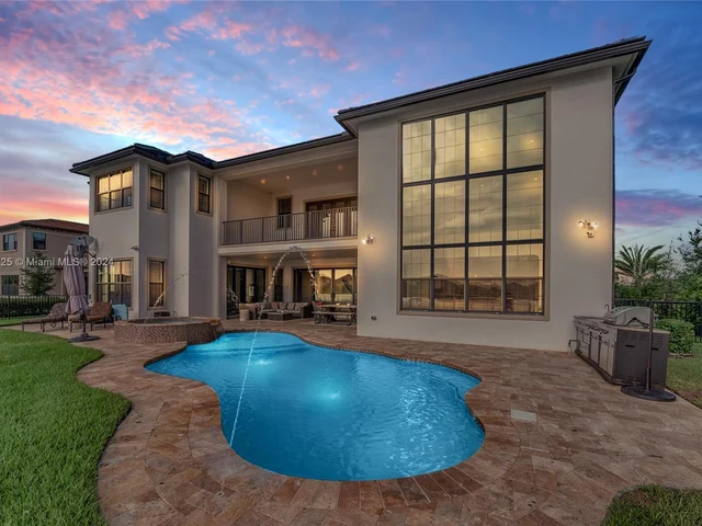 9015 Vista Way, Parkland FL 33076