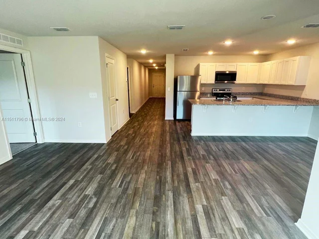 1445 Swan Ct # 1445, Kissimmee FL 34759