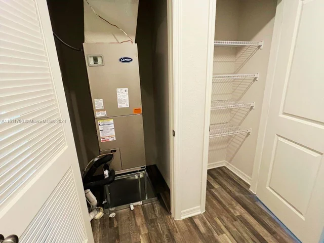 1445 Swan Ct # 1445, Kissimmee FL 34759