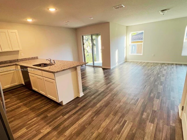 1445 Swan Ct # 1445, Kissimmee FL 34759