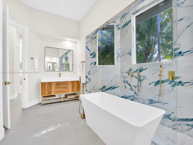 16365 SW 87th Pl, Palmetto Bay FL 33157