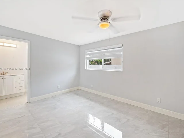 6501 Flagler St, Hollywood FL 33023