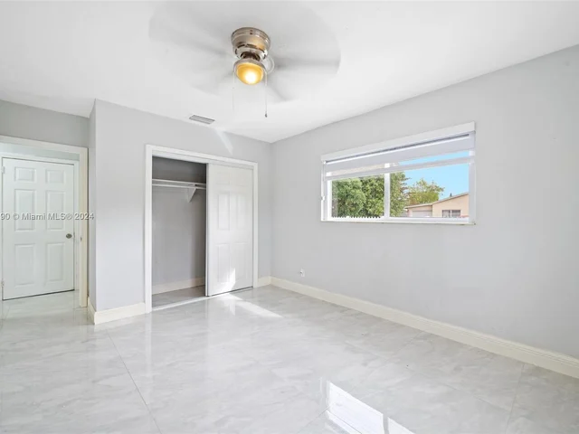 6501 Flagler St, Hollywood FL 33023