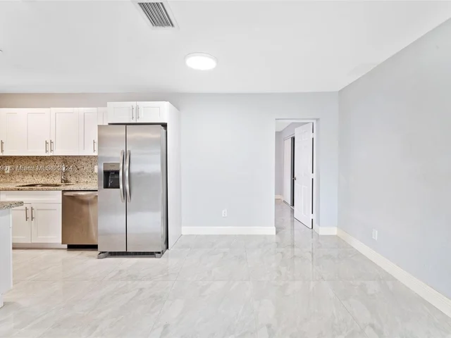 6501 Flagler St, Hollywood FL 33023