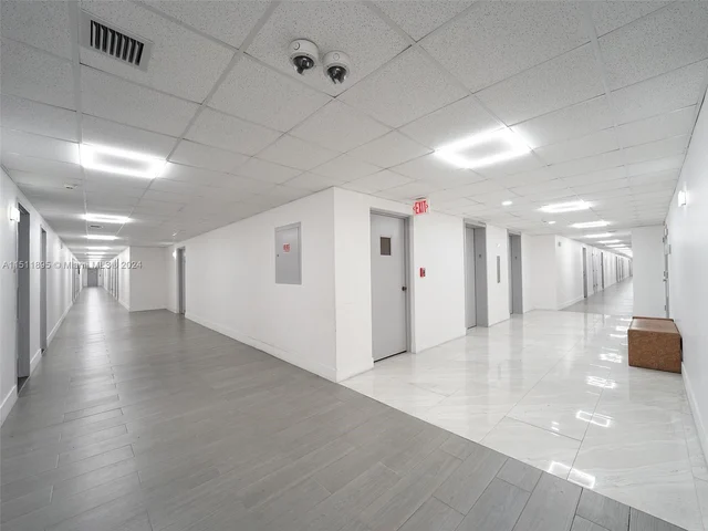 4200 Hillcrest Dr # 619, Hollywood FL 33021