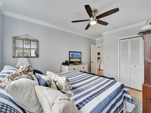 4200 Hillcrest Dr # 619, Hollywood FL 33021