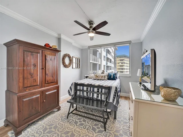 4200 Hillcrest Dr # 619, Hollywood FL 33021