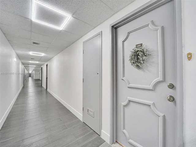 4200 Hillcrest Dr # 619, Hollywood FL 33021