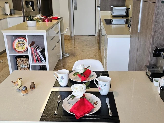 3802 NE 207th St # 1204, Aventura FL 33180