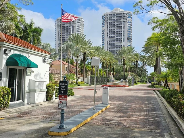 3802 NE 207th St # 1204, Aventura FL 33180