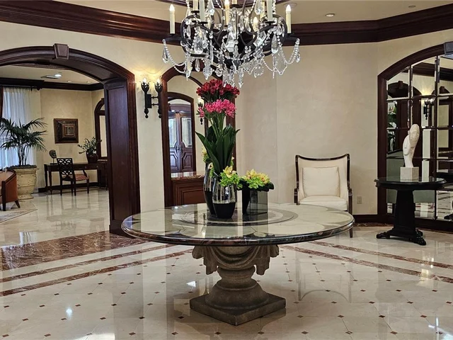 3802 NE 207th St # 1204, Aventura FL 33180