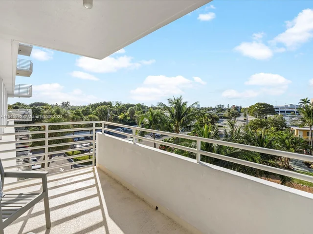 888 Intracoastal Dr # 4E, Fort Lauderdale FL 33304