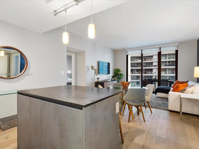 1010 Brickell Ave # 2307, Miami FL 33131