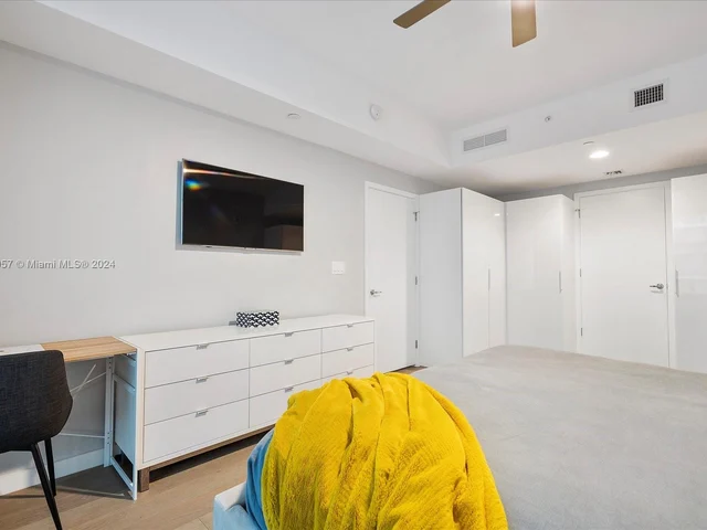 1010 Brickell Ave # 2307, Miami FL 33131