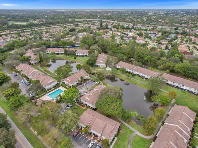 7890 Lago Del Mar Dr # 143, Boca Raton FL 33433