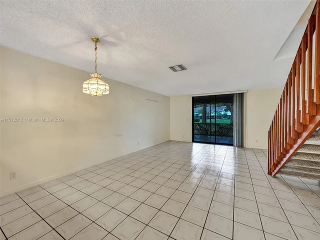 7890 Lago Del Mar Dr # 143, Boca Raton FL 33433